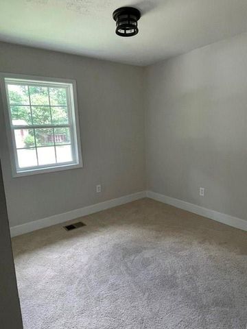852 Pine Shadow Lane, Winder, GA 30680