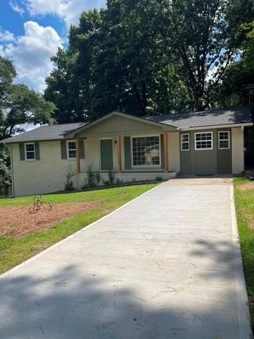 852 Pine Shadow Lane, Winder, GA 30680
