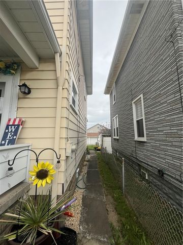 1008 Athalia Avenue, Monessen, PA 15062