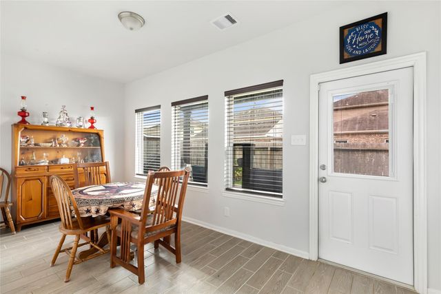 9910 Pine Forest Court, Baytown, TX 77521