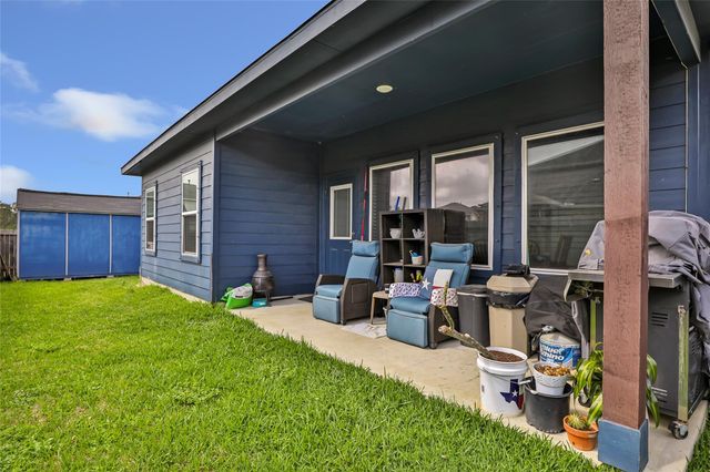 9910 Pine Forest Court, Baytown, TX 77521