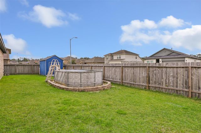 9910 Pine Forest Court, Baytown, TX 77521