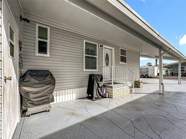 355 GRACIE AVENUE N, Frostproof, FL 33843