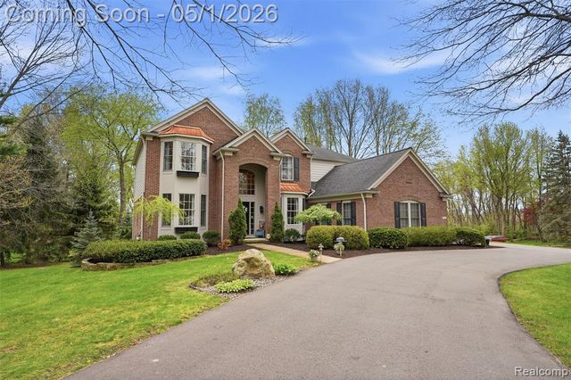 4134 Woodmere Court, Brighton, MI 48114