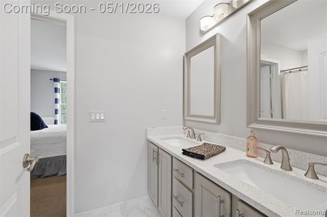 4134 Woodmere Court, Brighton, MI 48114