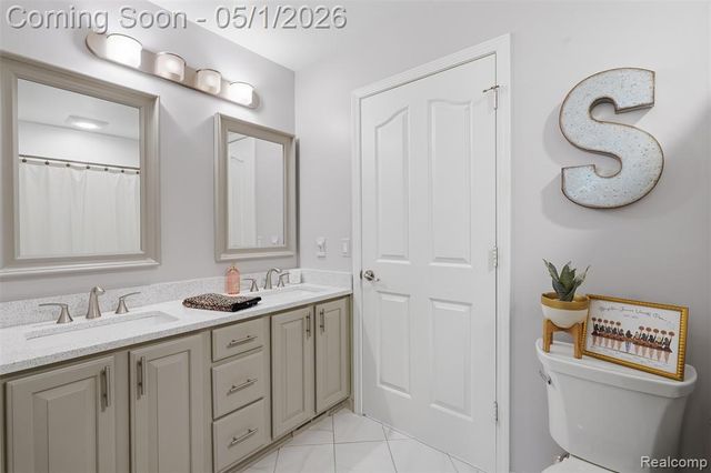 4134 Woodmere Court, Brighton, MI 48114