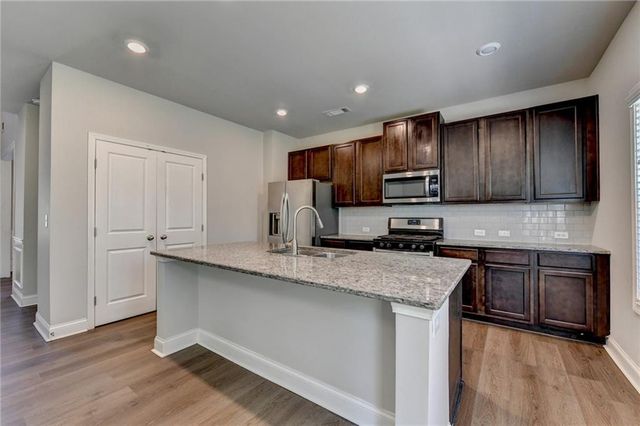 4409 Beechnut View, Gainesville, GA 30504