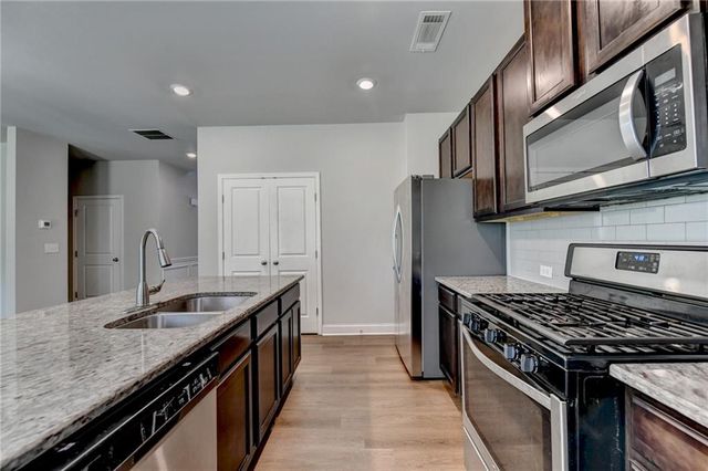 4409 Beechnut View, Gainesville, GA 30504