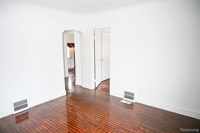 147 Charles Street, River Rouge, MI 48218