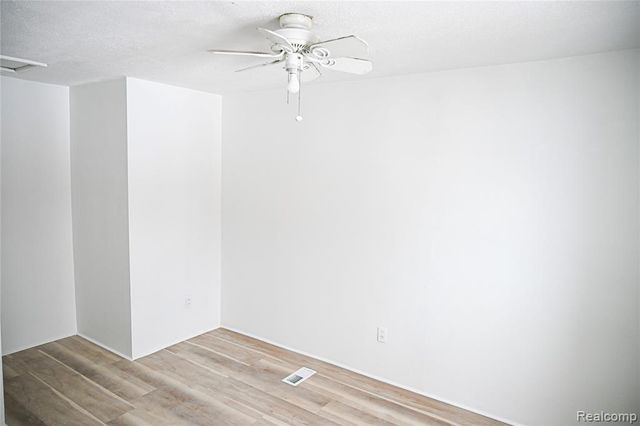 147 Charles Street, River Rouge, MI 48218