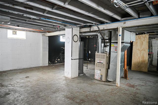 147 Charles Street, River Rouge, MI 48218