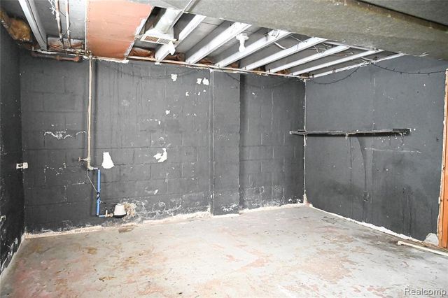 147 Charles Street, River Rouge, MI 48218