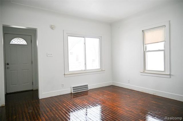 147 Charles Street, River Rouge, MI 48218