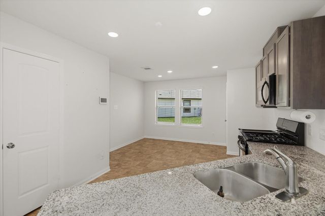 1228 Haverford Lane, Dayton, TX 77535