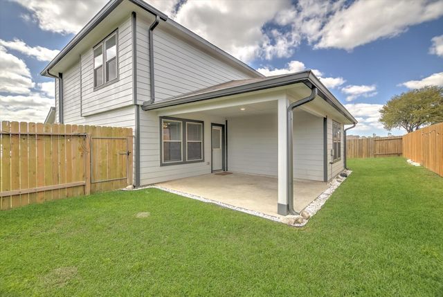 1228 Haverford Lane, Dayton, TX 77535