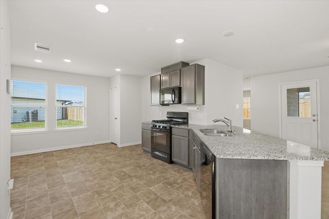 1228 Haverford Lane, Dayton, TX 77535