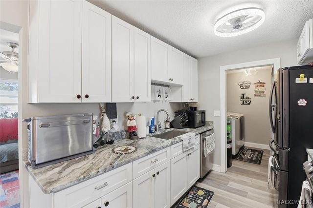 80 S Adams Street, Beverly Hills, FL 34465