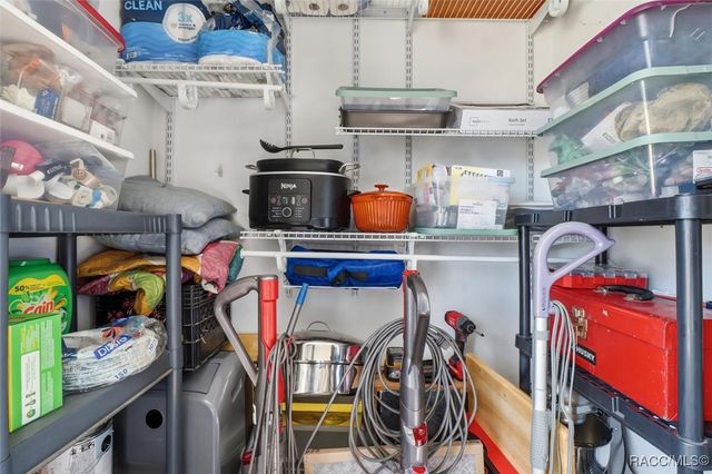 80 S Adams Street, Beverly Hills, FL 34465