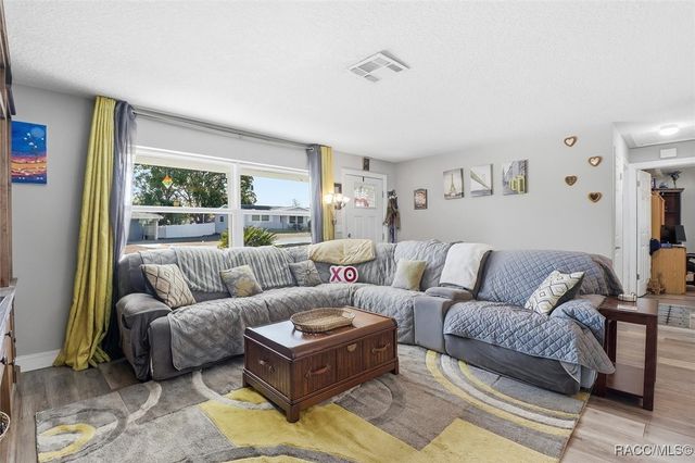 80 S Adams Street, Beverly Hills, FL 34465