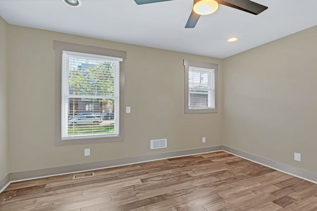 1300 Hawkins St Apt 2, Nashville, TN 37203