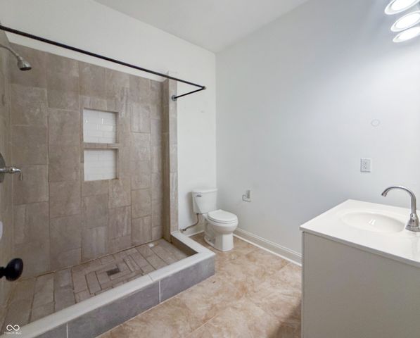 951 N Parker Avenue, Indianapolis, IN 46201