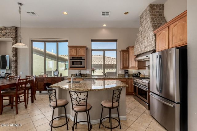 1706 W WESTERN STAR Boulevard, Phoenix, AZ 85041