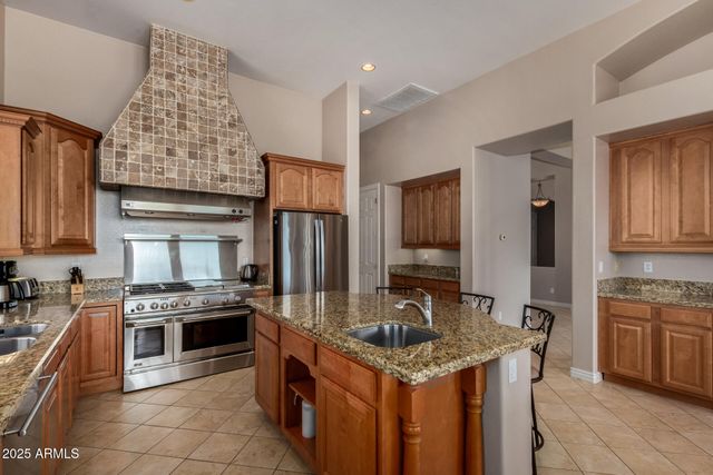 1706 W WESTERN STAR Boulevard, Phoenix, AZ 85041