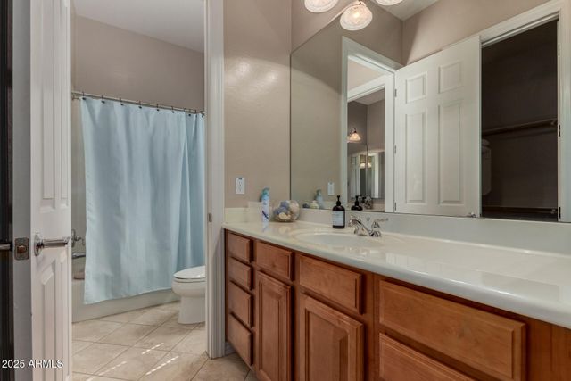 1706 W WESTERN STAR Boulevard, Phoenix, AZ 85041