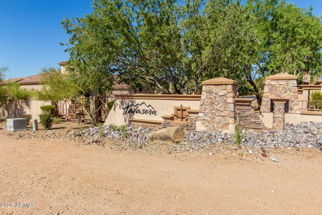 1706 W WESTERN STAR Boulevard, Phoenix, AZ 85041