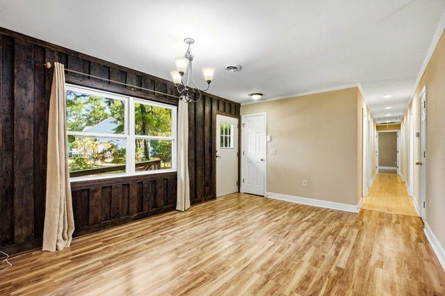 71 Baruch Ln., Pawleys Island, SC 29585