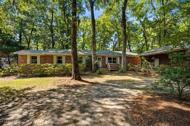 71 Baruch Ln., Pawleys Island, SC 29585