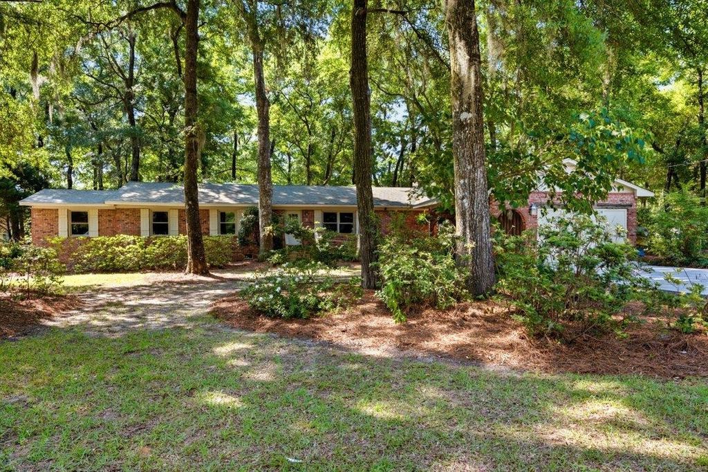 71 Baruch Ln., Pawleys Island, SC 29585