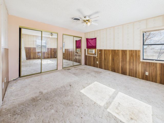 801 W CRAWFORD Street, Pampa, TX 79065