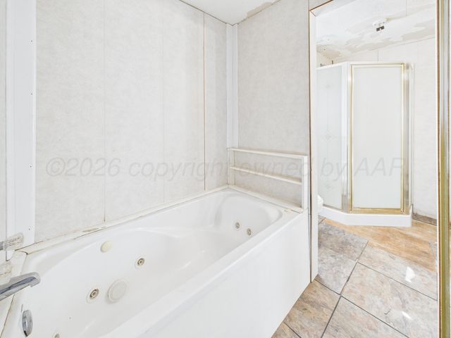 801 W CRAWFORD Street, Pampa, TX 79065