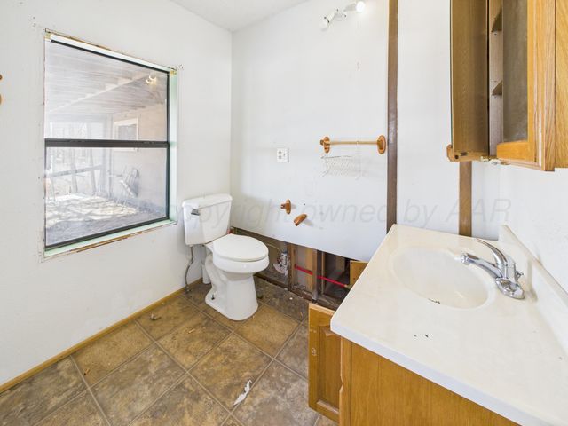 801 W CRAWFORD Street, Pampa, TX 79065