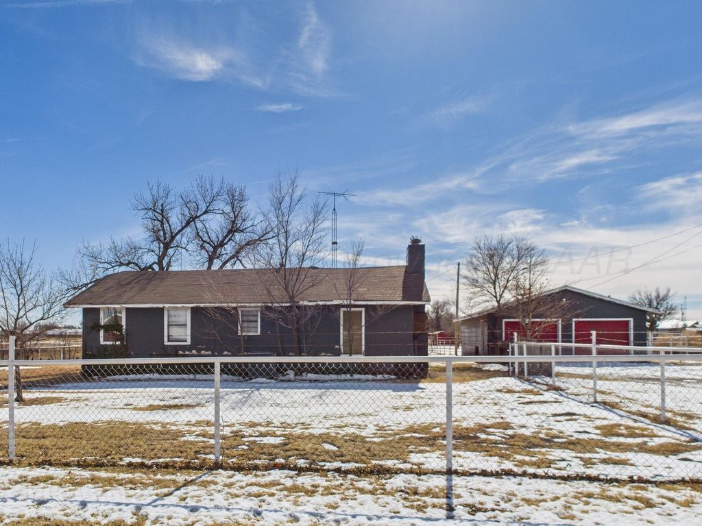 801 W CRAWFORD Street, Pampa, TX 79065