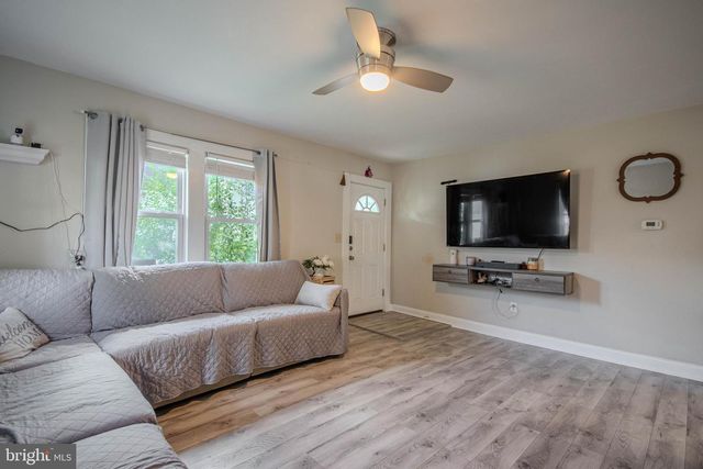 209 E LINCOLN AVE, Salisbury, MD 21804