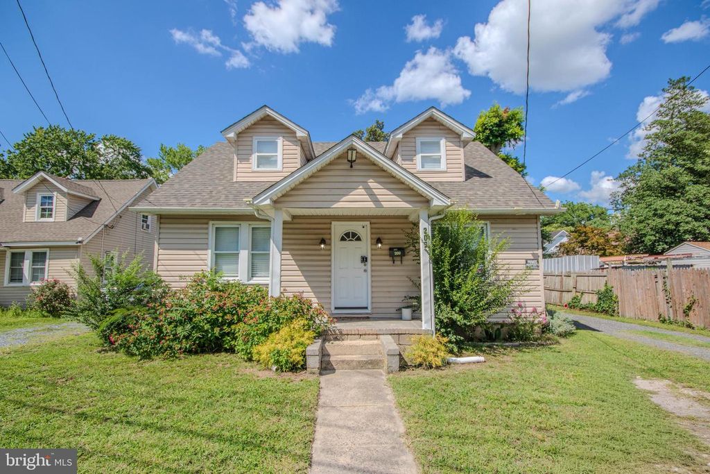 209 E LINCOLN AVE, Salisbury, MD 21804