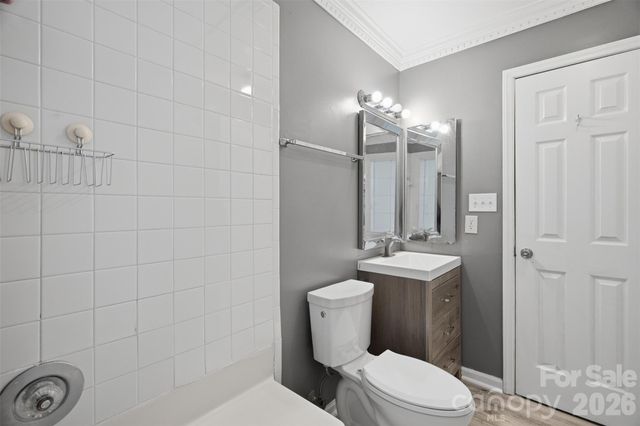 8345 Houndstooth Drive, Charlotte, NC 28227