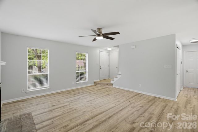 8345 Houndstooth Drive, Charlotte, NC 28227