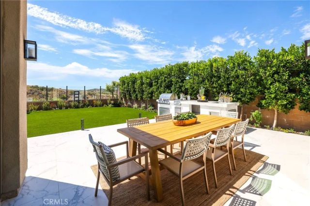 118 Tomahawk, Irvine, CA 92618