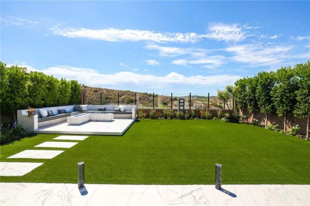 118 Tomahawk, Irvine, CA 92618