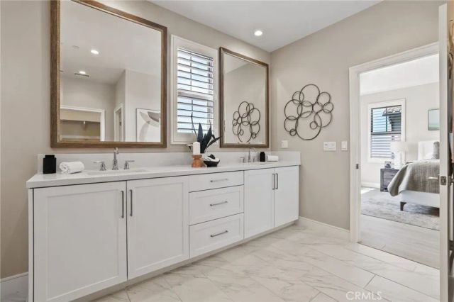 118 Tomahawk, Irvine, CA 92618