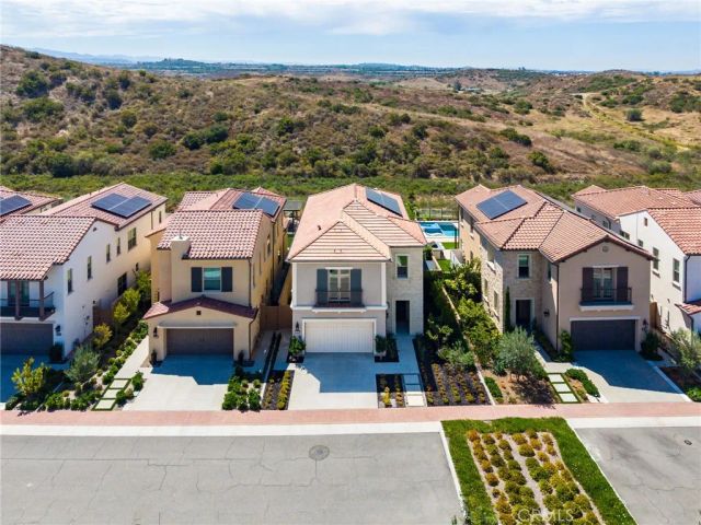 118 Tomahawk, Irvine, CA 92618