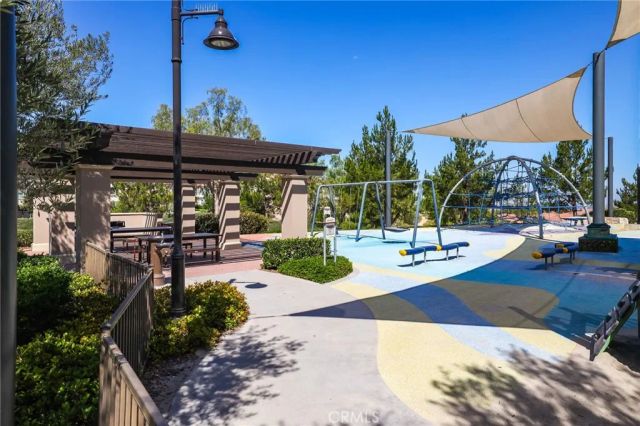 118 Tomahawk, Irvine, CA 92618