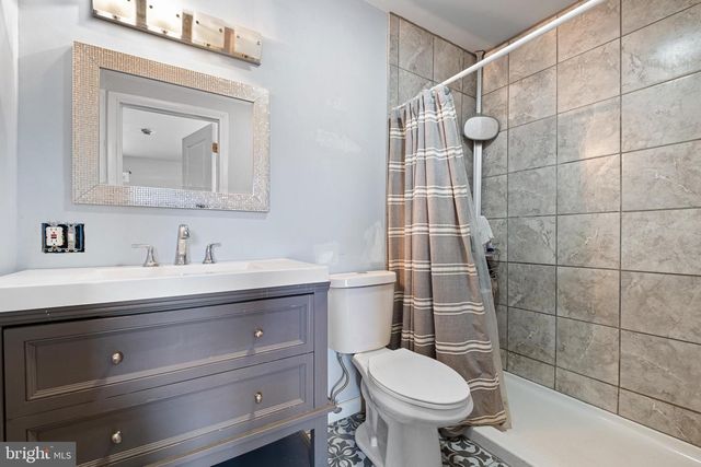 2002 CUNNINGHAM RD, Wilmington, DE 19808