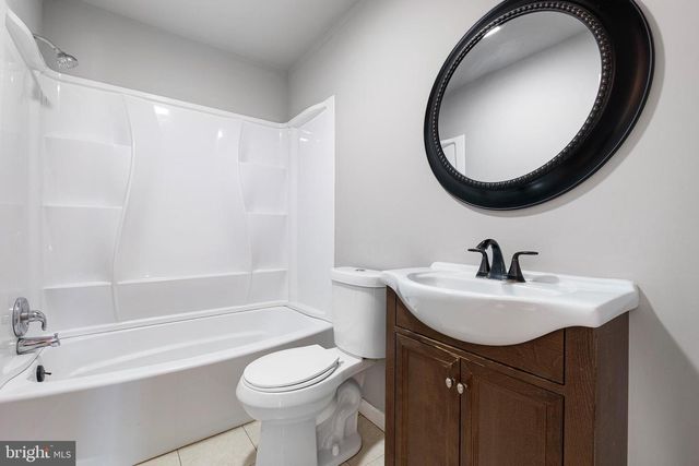 2002 CUNNINGHAM RD, Wilmington, DE 19808