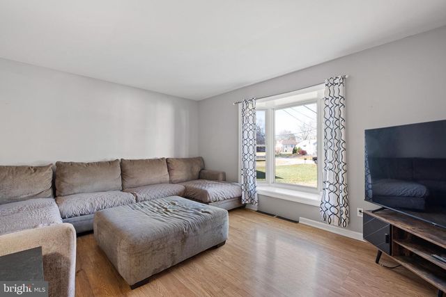 2002 CUNNINGHAM RD, Wilmington, DE 19808