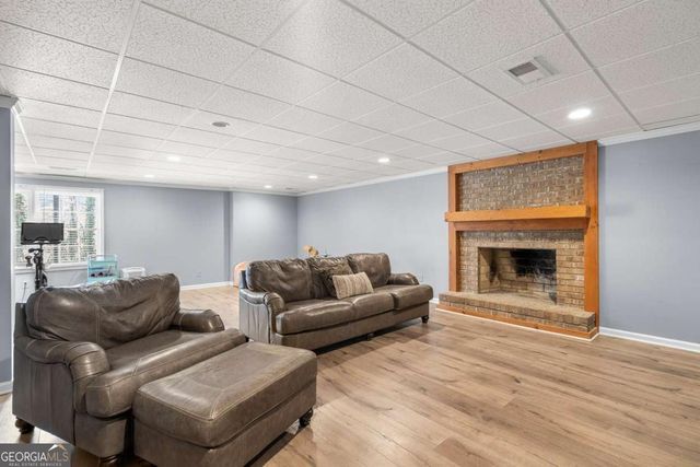 177 Millbrook Farm Road, Marietta, GA 30068