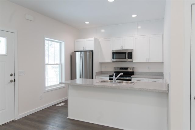 407 Phelps Avenue, Kalamazoo, MI 49048